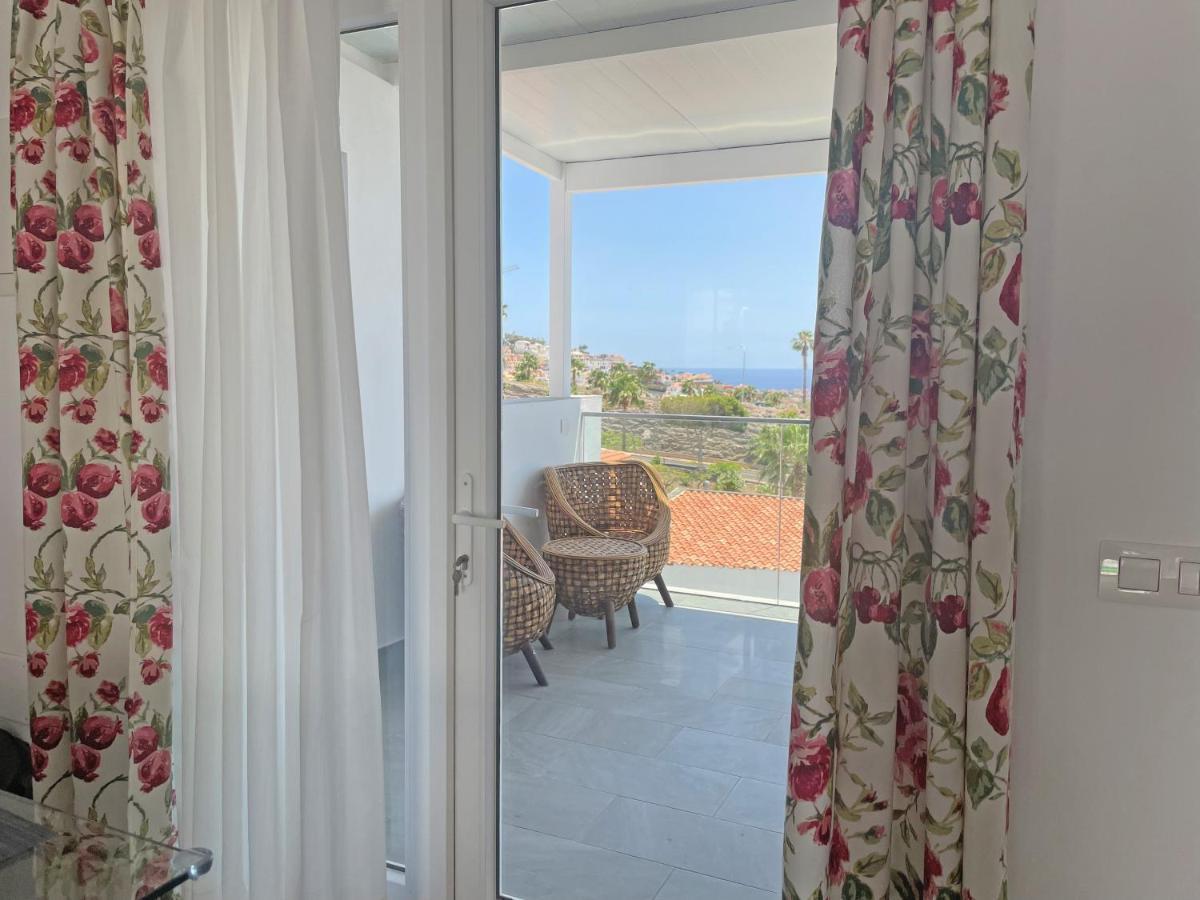 Adeje Deluxe Villas Santa Monica Адехе Екстериор снимка